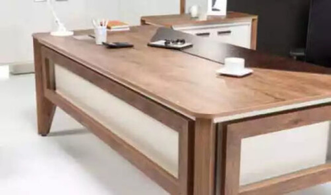 Office furniture Furnishings Desk Filing cabinet Coffee table Table Wardrobe 3pcs.