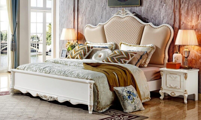 Antique Style Beds Double bed Leather bed Bed frame Baroque Rococo Bed