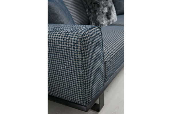 Designer Gray Couch Luxurious Living room 3-Seater Textile Sofa Three