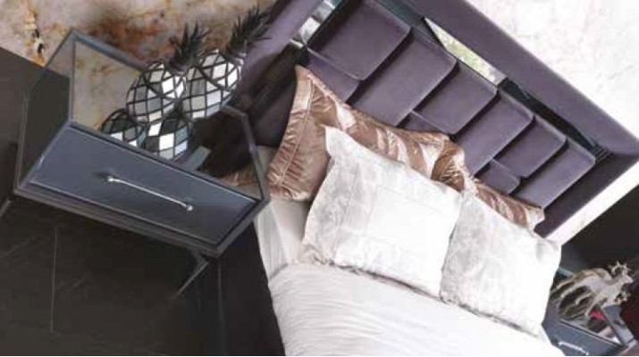 Modern Bedroom Set Gray Bed 2x Bedside table Wardrobe Chest of drawers 5pcs.