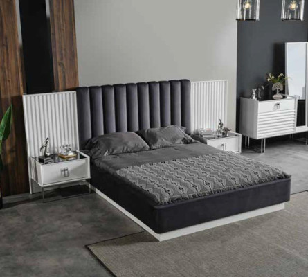 Complete's Bedroom Set Bed Bedside table Wardrobe Chest of drawers Design 5 pcs.