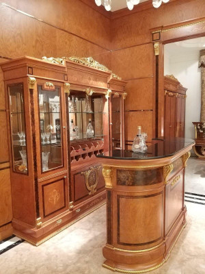 Display case Bar Wardrobe Cabinets Home Bar Classic Bar Decoration Antique Style Baroque