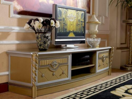 Sideboard TV Lowboard TV-cabinet XXL Wardrobe Table Living room Wood Classic Baroque S