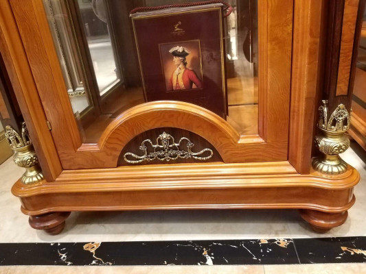 Chest of drawers Display case Chests of drawers Glass Decorative Display cabinets Dresser cabinet Designer