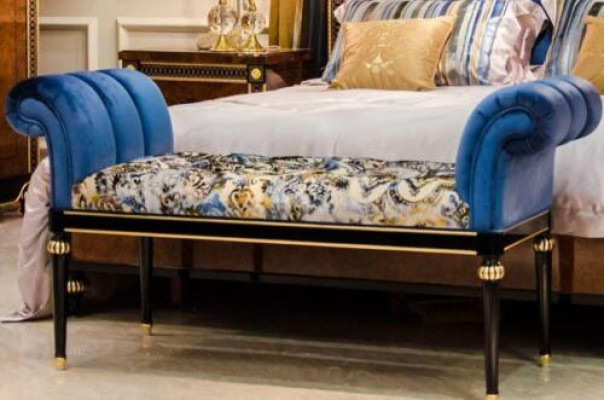 Elegant upholstered bench with classic flair and precise legs