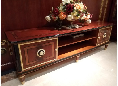 Sideboard TV Lowboard TV cabinet XXL Wardrobe Table Living room Wood Classic r Wardrobe