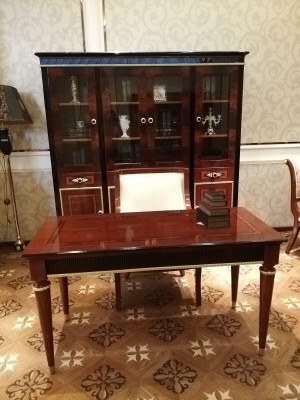 Furnishings Study room Office Furniture Table Wardrobe Armchair 3tgl Set Suite new