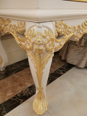 Luxurious Classic r Dressing table with Mirror and Stool