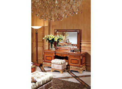 Classic r Dressing table with handmade decorations and Mirror