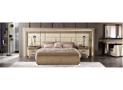 Bedroom Furniture Bed Solid Beige Italian Furniture Wood Double bed