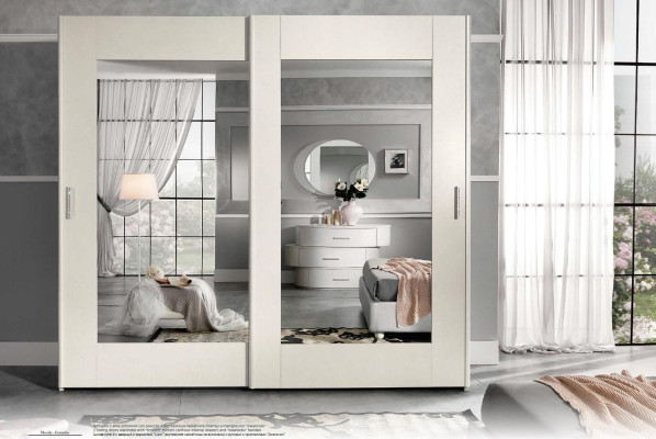 Luxury Wardrobe with Sliding Doors Bedroom Wardrobe Cabinets Wood Modern